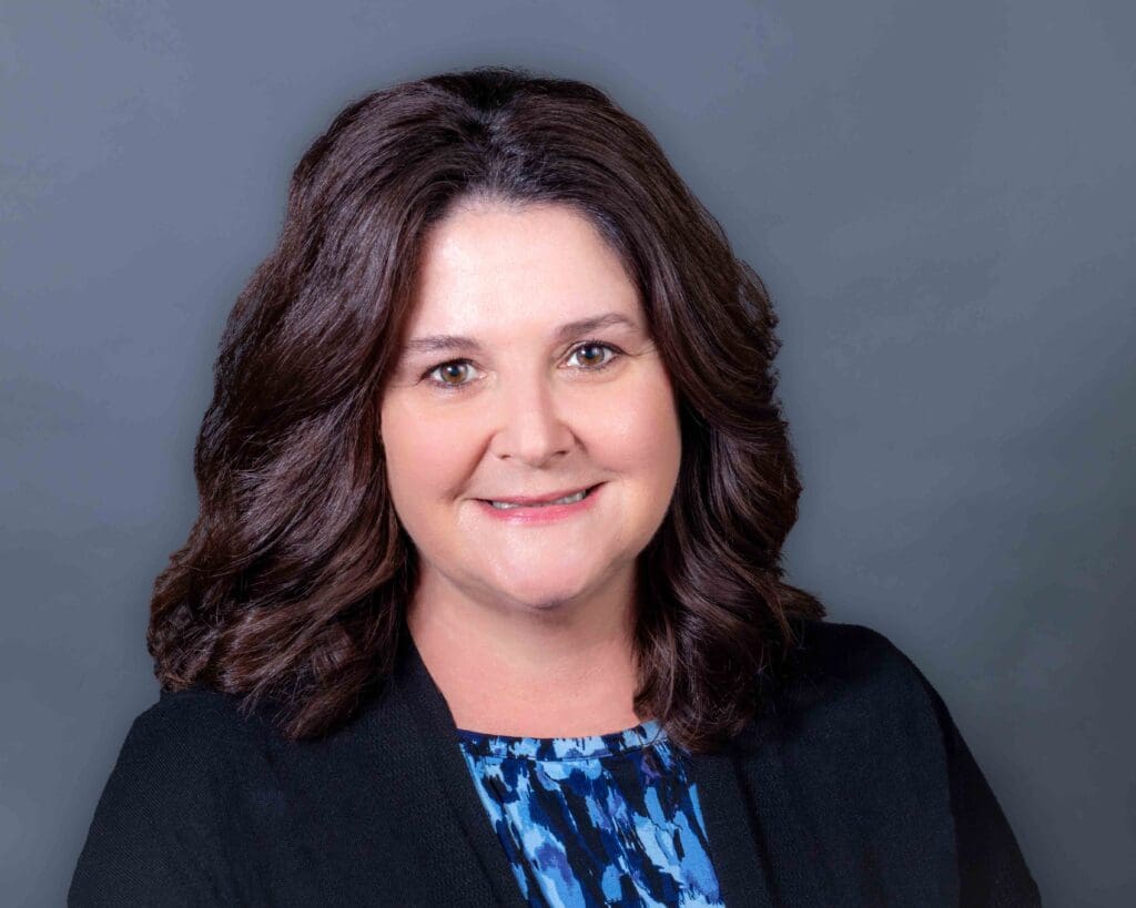 Headshot of Donna Griggs